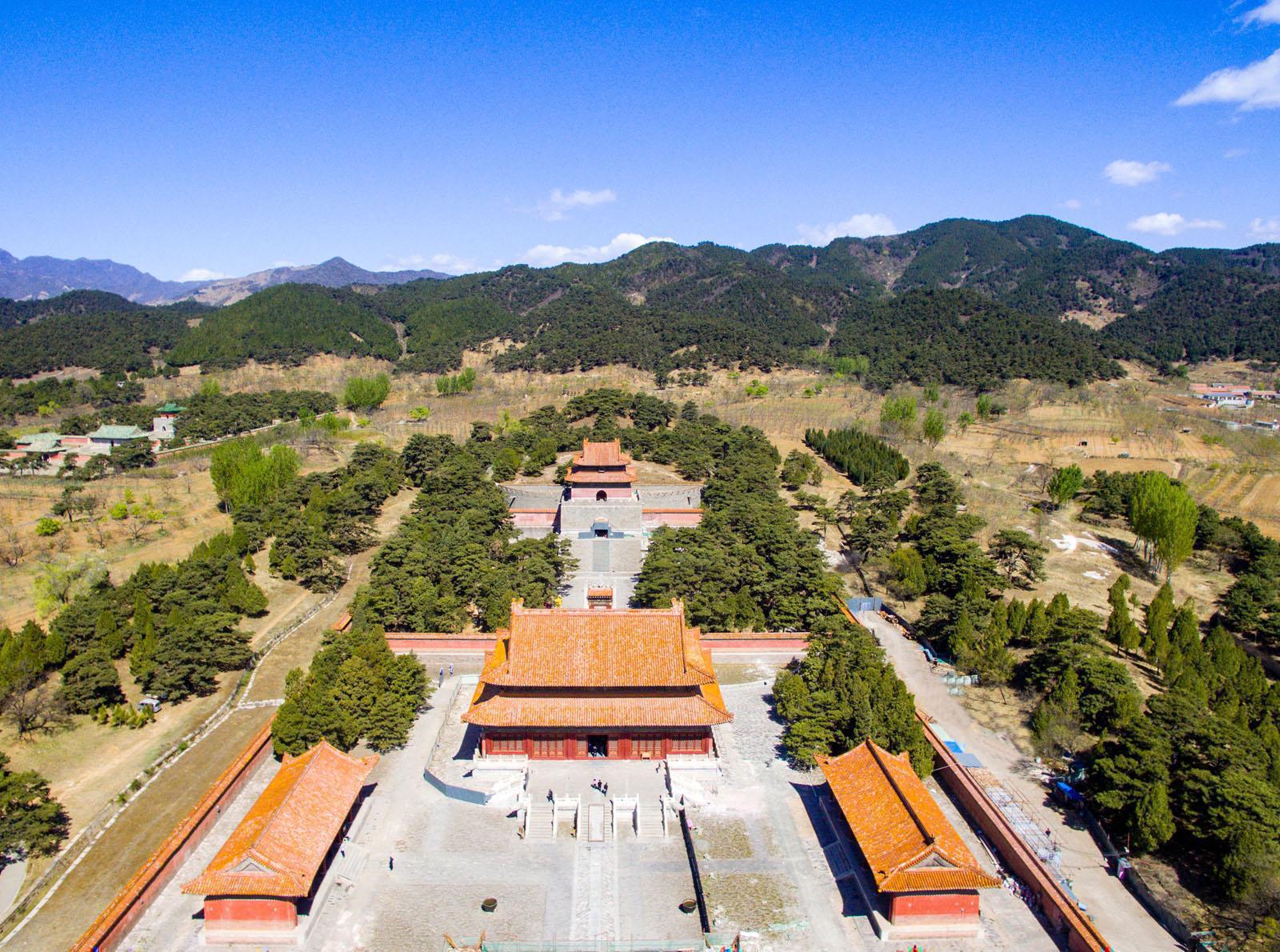 陈益峰:《龙翔凤舞,星拱云联,清东陵之乾隆裕陵》讲师文章【讲师宝