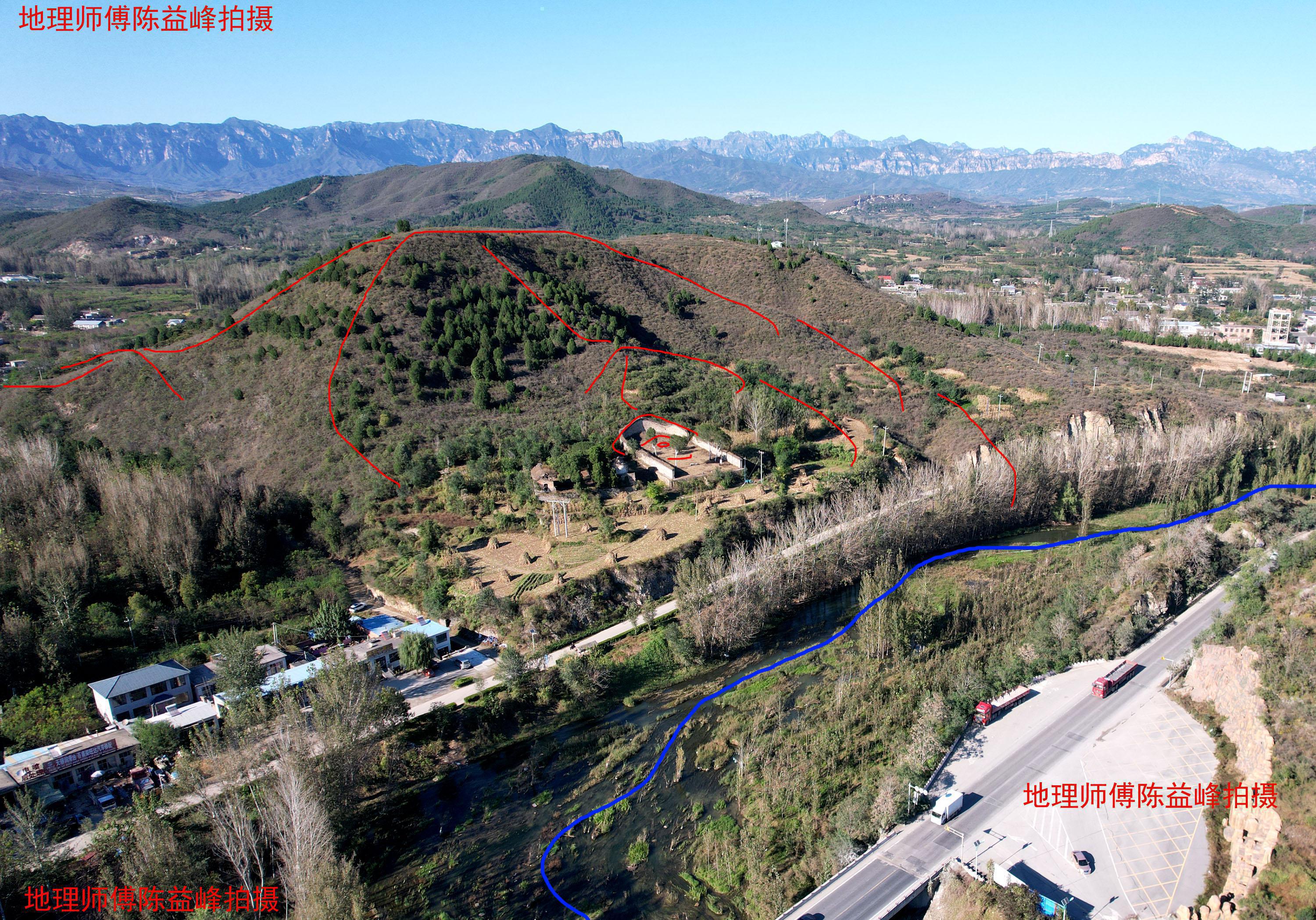 土腹藏金穴兆氏祖坟钦天监地理作品