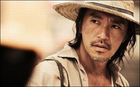 我国是以国有经济为主体,多种所有制经济并存的社会主义经济体系.