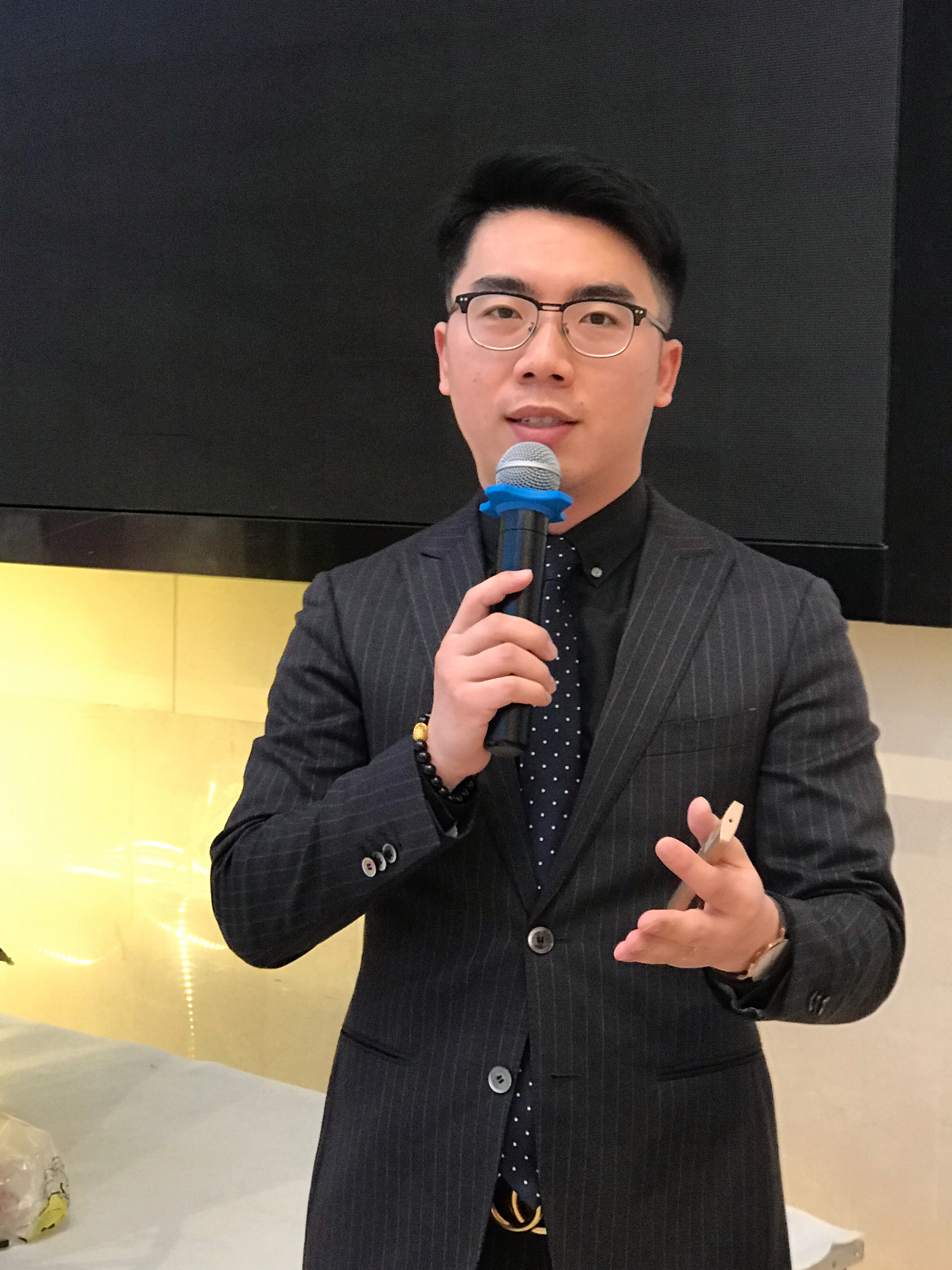 李剑豪,2019年3月10在无锡,给无锡梁溪集团主讲《互联网时代下的新